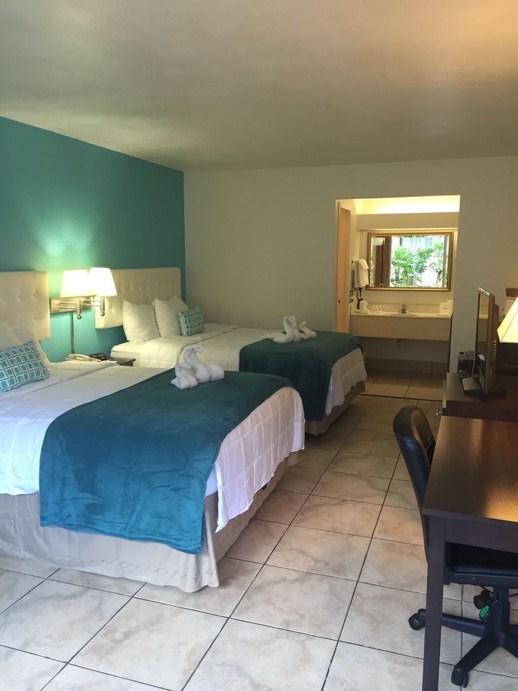 Howard Johnson By Wyndham Lakeland Ngoại thất bức ảnh